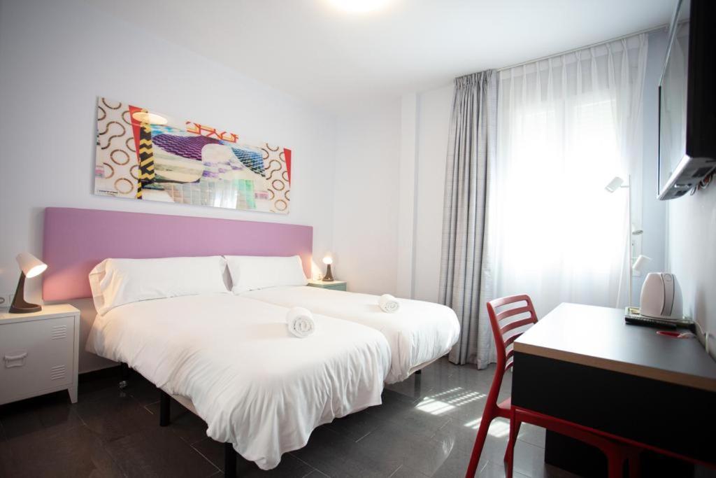 Hotel Kuve Marbella Exterior photo