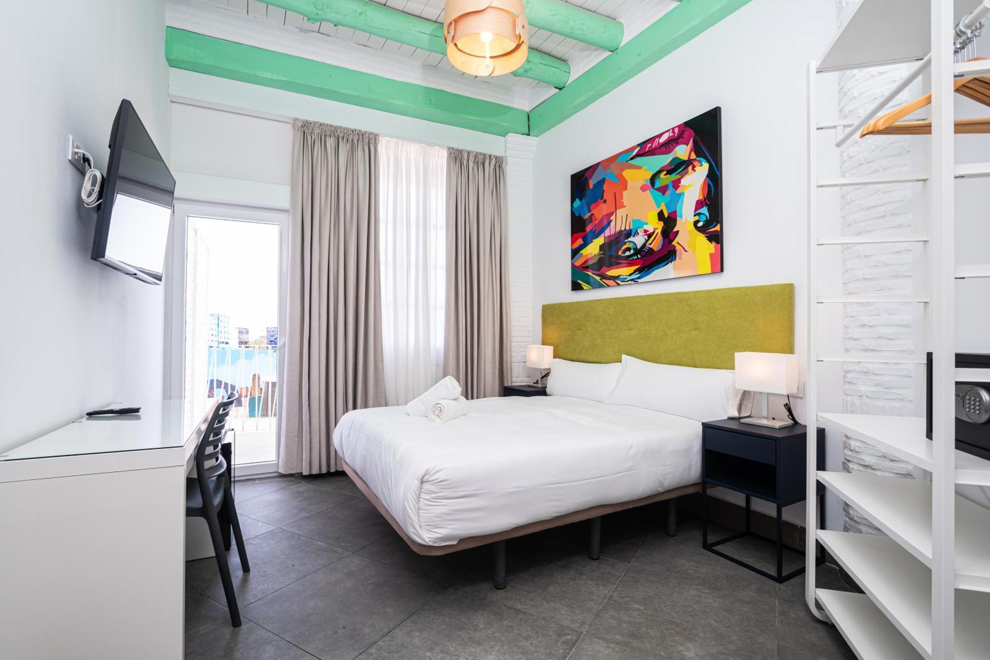 Hotel Kuve Marbella Exterior photo